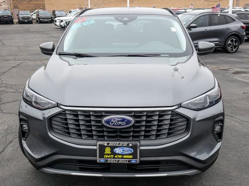 Certified 2025 Ford Escape Platinum image 4