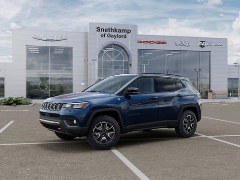 New 2026 Jeep Compass Trailhawk w/ Sun, Sound & Navigation Group image 2