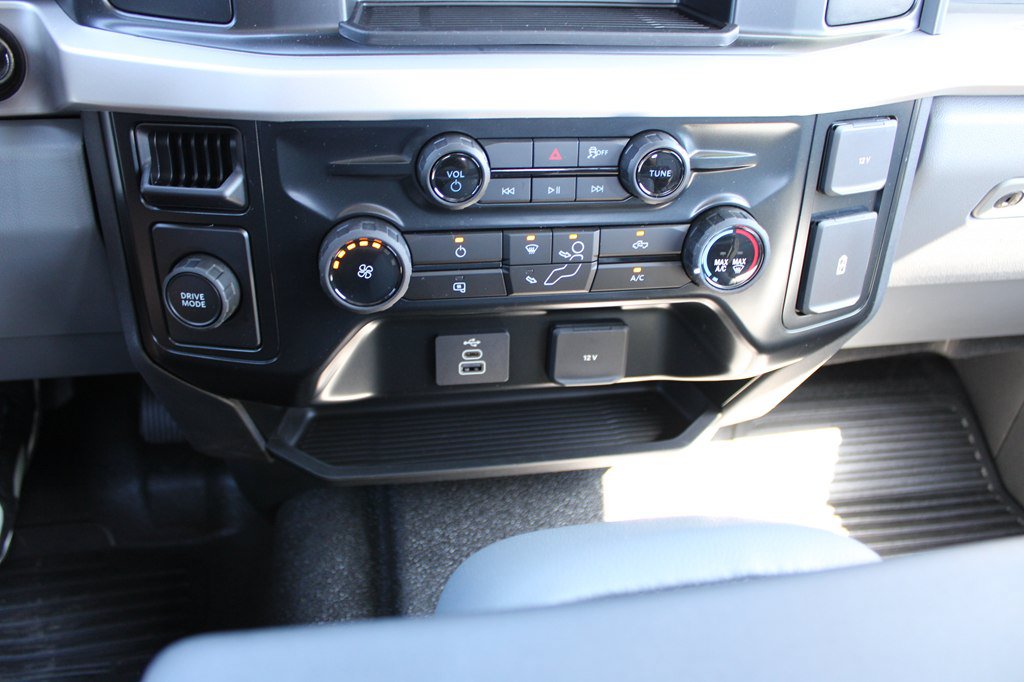 Used 2026 Ford F250 XL w/ XL Chrome Package RWD image 30