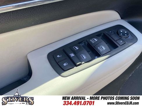Used 2018 Jeep Grand Cherokee Limited RWD image 50