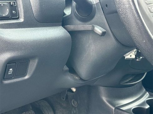 Certified 2016 Nissan Versa Note SV image 13