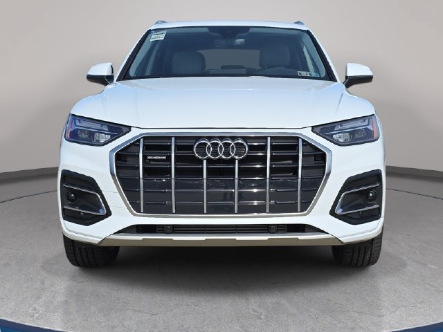 Used 2023 Audi Q5 Premium AWD/4WD image 3