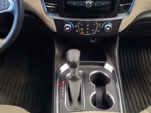 Used 2023 Chevrolet Traverse LS w/ Midnight/Sport Edition FWD image 23