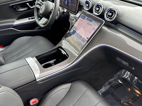 Certified 2025 Mercedes-Benz CLE 300 4MATIC Coupe image 35