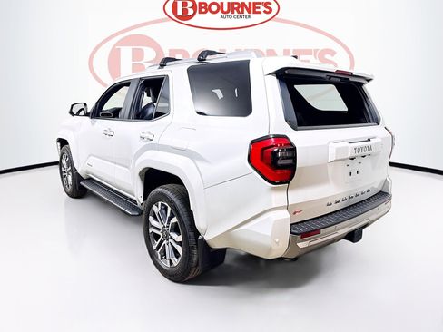 Used 2025 Toyota 4Runner Limited w/ Tow Technology Package image 10