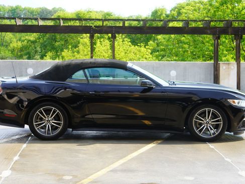Used 2015 Ford Mustang Premium RWD image 20
