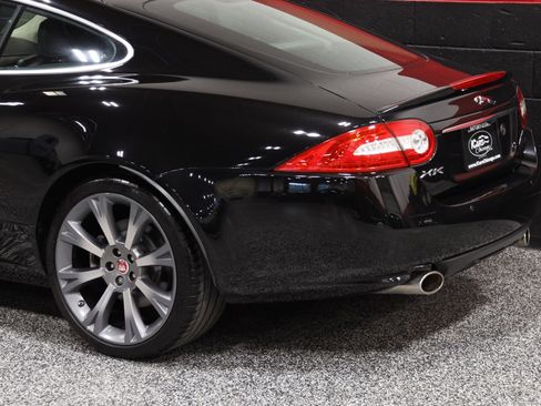Used 2014 Jaguar XK Coupe RWD image 28