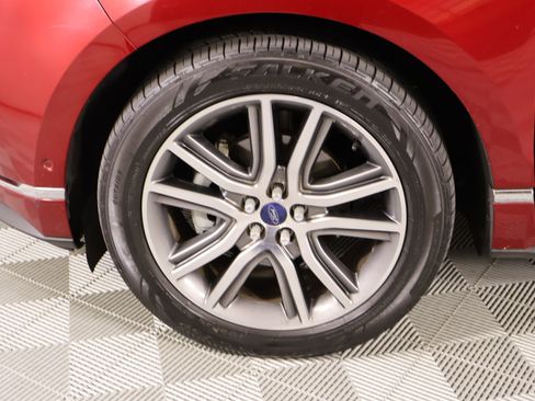 Used 2019 Ford Edge Titanium w/ Equipment Group 301A image 19