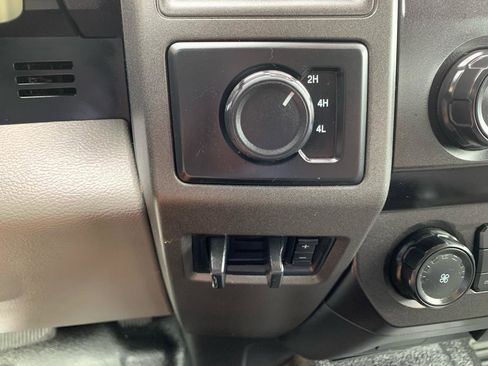 Used 2020 Ford F350 XL w/ Power Equipment Group AWD/4WD image 28