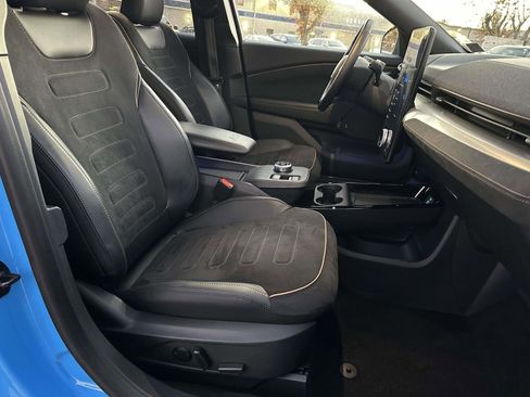 Used 2022 Ford Mustang Mach-E GT image 10