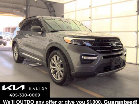 Used 2021 Ford Explorer XLT w/ Equipment Group 202A RWD image 1