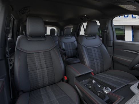 New 2026 Ford Explorer ST-Line AWD/4WD image 11