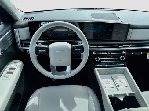 New 2027 Hyundai Santa Fe SE FWD image 15