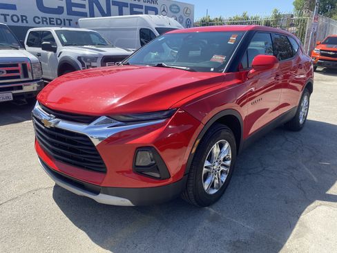 Used 2021 Chevrolet Blazer LT image 2