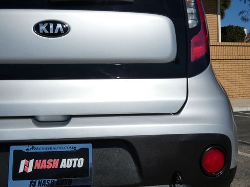 Used 2018 Kia Soul image 10