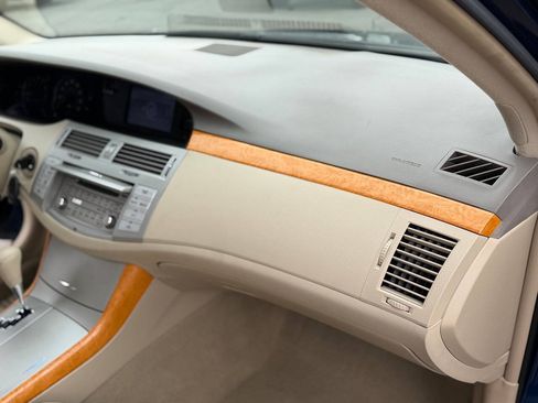 Used 2007 Toyota Avalon Touring FWD image 69