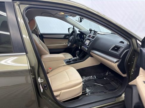 Used 2015 Subaru Outback 2.5i Premium image 14