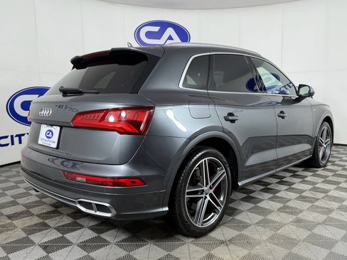 Used 2018 Audi SQ5 Prestige w/ Prestige Package image 4