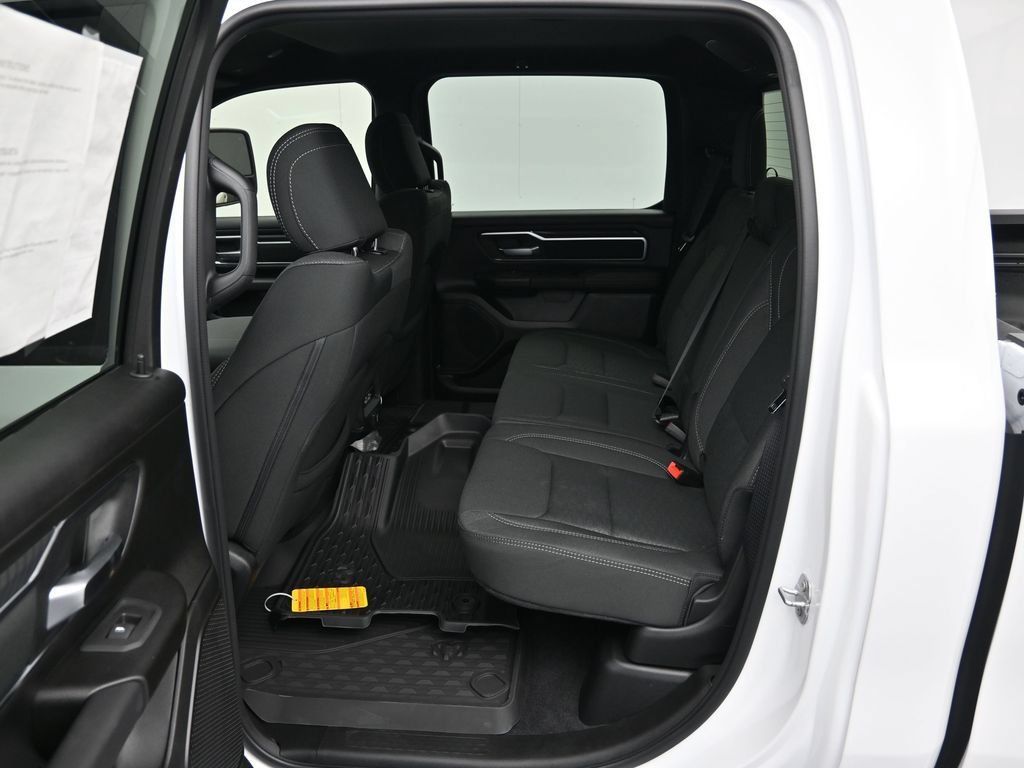 New 2025 RAM 1500 Big Horn AWD/4WD image 21
