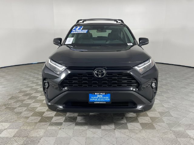 Used 2022 Toyota RAV4 XLE Premium AWD/4WD image 27