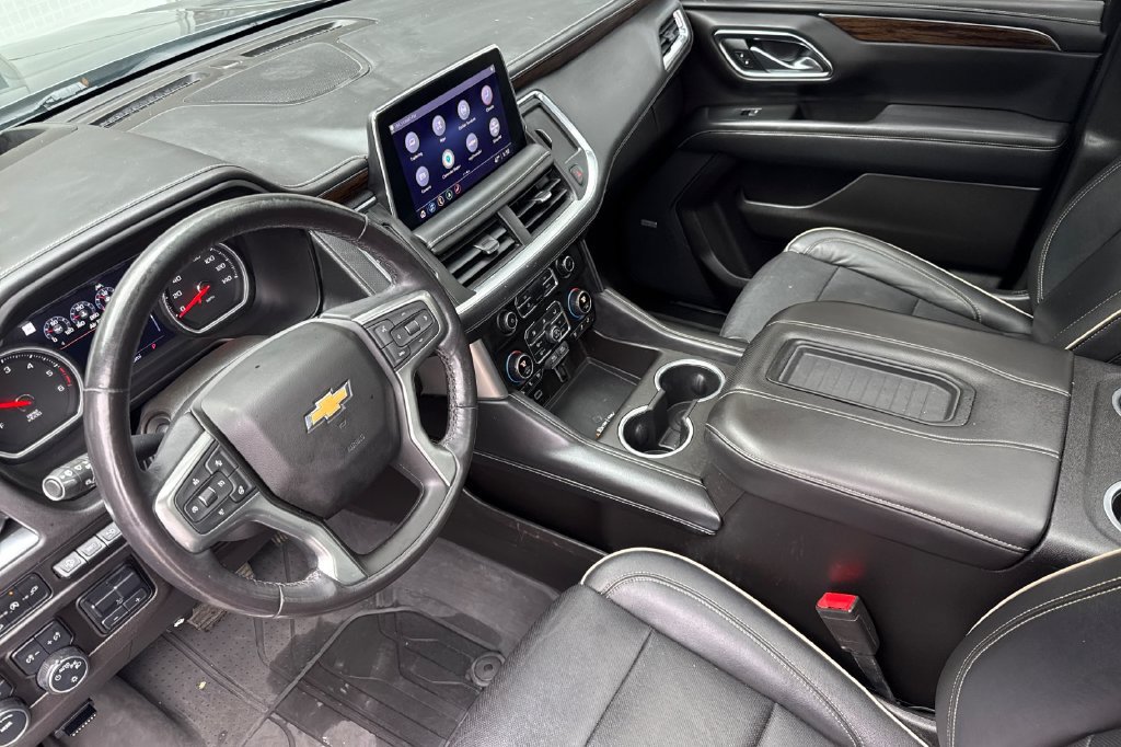 Used 2021 Chevrolet Tahoe Premier w/ Premium Package AWD/4WD image 12