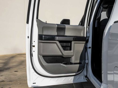 Used 2018 Ford F250 XLT image 44