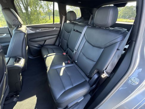 Certified 2024 Cadillac XT6 Sport image 23