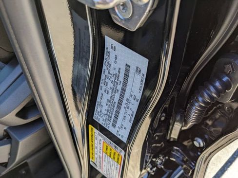 Used 2025 Ford Ranger XL RWD image 32
