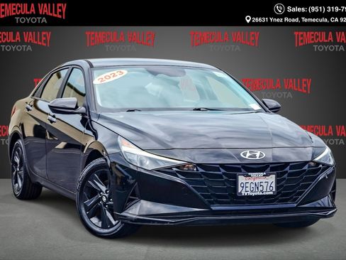 Used 2023 Hyundai Elantra SEL w/ Cargo Package image 1