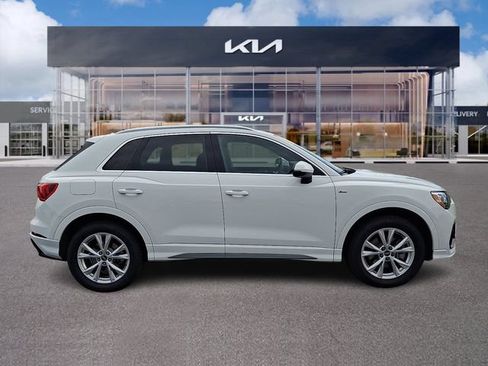 Used 2022 Audi Q3 2.0T Premium AWD/4WD image 7