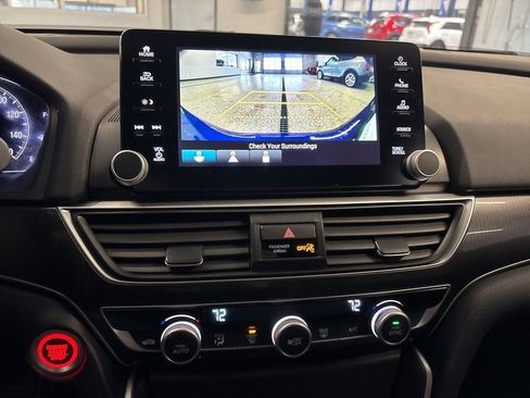 Used 2018 Honda Accord Sport image 20