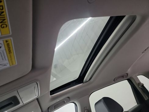 Certified 2023 Honda CR-V EX-L image 24