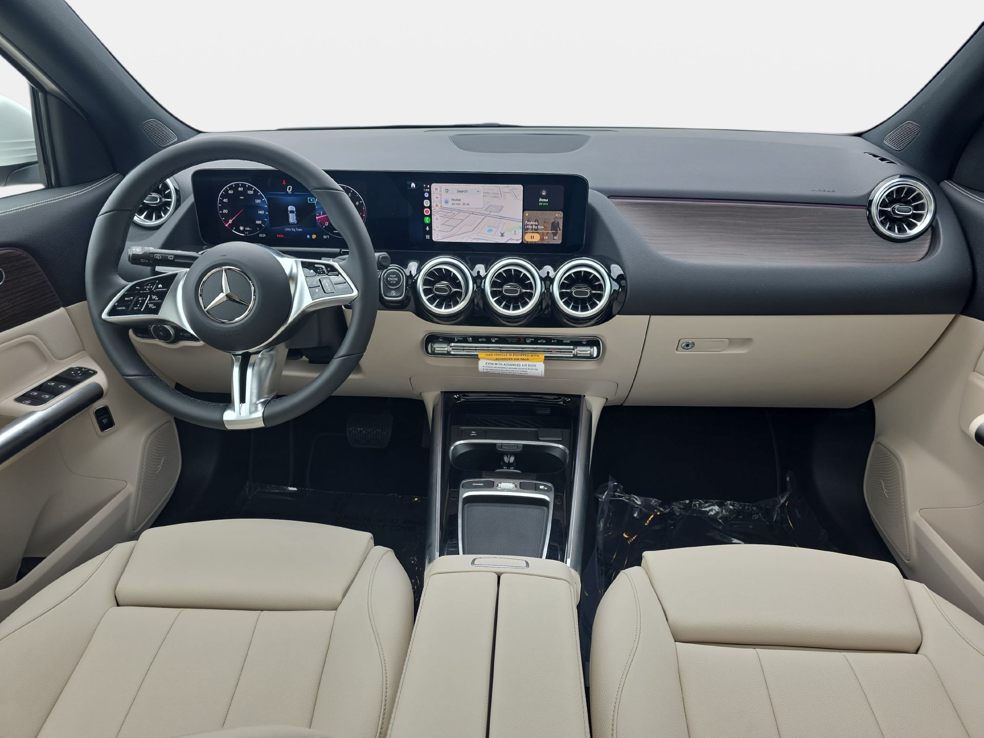 Used 2026 Mercedes-Benz GLA 250 4MATIC image 9