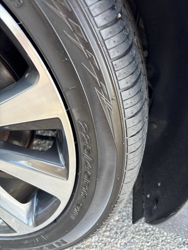 Used 2019 Hyundai Elantra GT FWD image 40