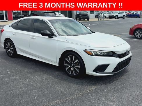 Used 2023 Honda Civic EX image 2