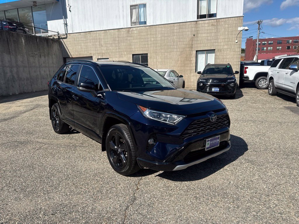 Used 2020 Toyota RAV4 XSE AWD/4WD image 9