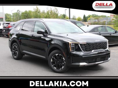 New 2025 Kia Sorento S