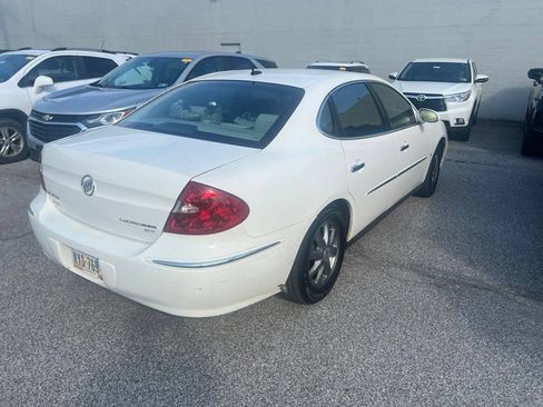 Used 2009 Buick LaCrosse CX FWD image 3