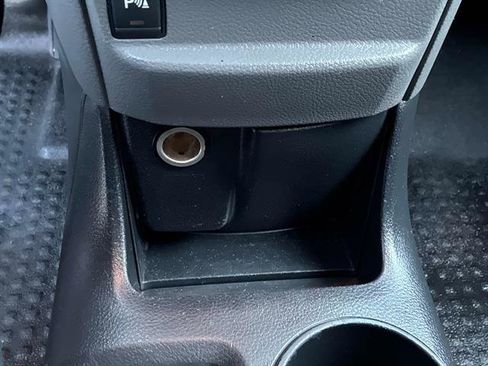 Used 2016 Chevrolet City Express LT image 29