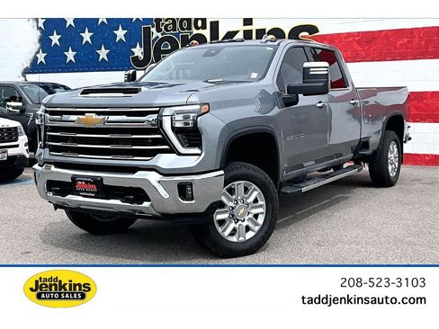 Used 2025 Chevrolet Silverado 3500 LTZ AWD/4WD image 1
