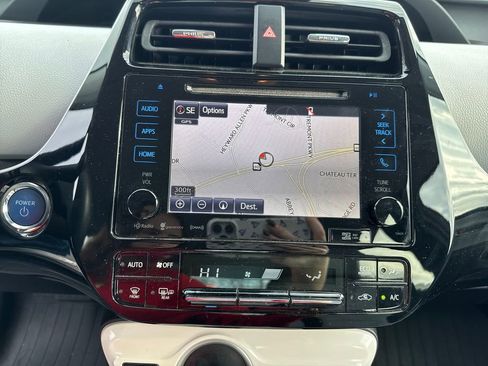 Used 2019 Toyota Prius Prime Plus image 24