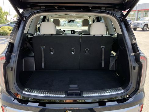 Used 2023 Kia Telluride SX Prestige AWD/4WD image 35