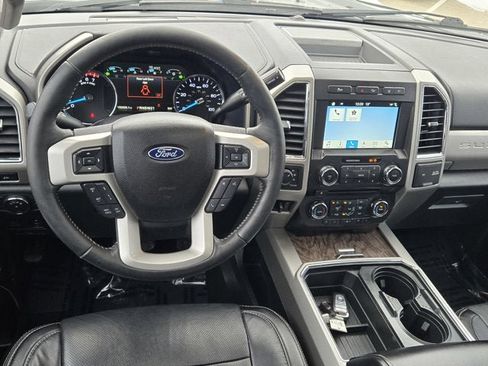Used 2018 Ford F250 Lariat w/ Lariat Ultimate Package image 21