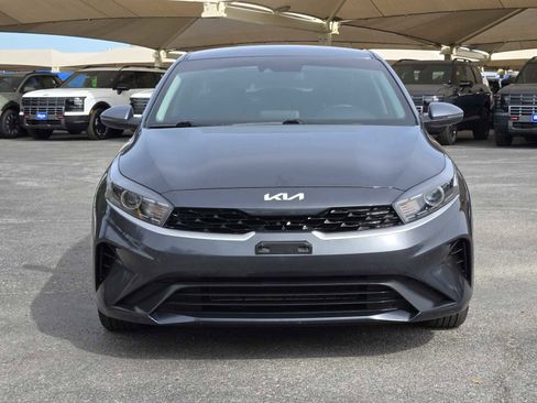 Used 2024 Kia Forte LXS w/ LXS Technology Package image 2