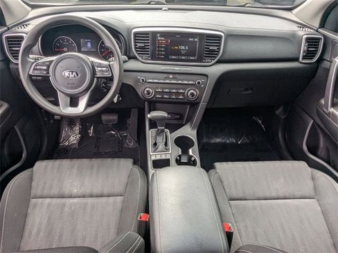 Used 2020 Kia Sportage LX image 24