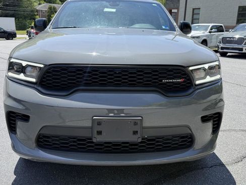 Used 2023 Dodge Durango GT w/ Blacktop Package AWD/4WD image 3