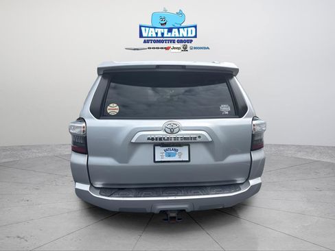 Used 2014 Toyota 4Runner SR5 RWD image 8