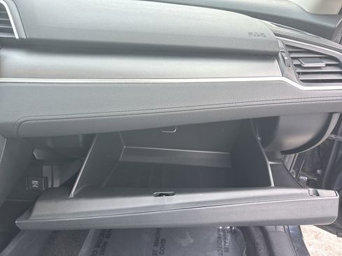 Used 2017 Honda Civic EX image 34