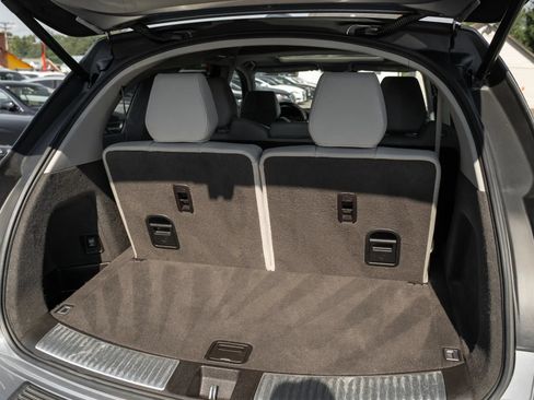 Used 2017 Acura MDX SH-AWD w/ Technology Package image 9