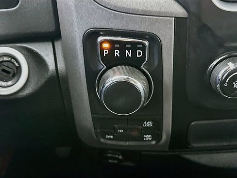 Used 2015 RAM 1500 Express AWD/4WD image 16